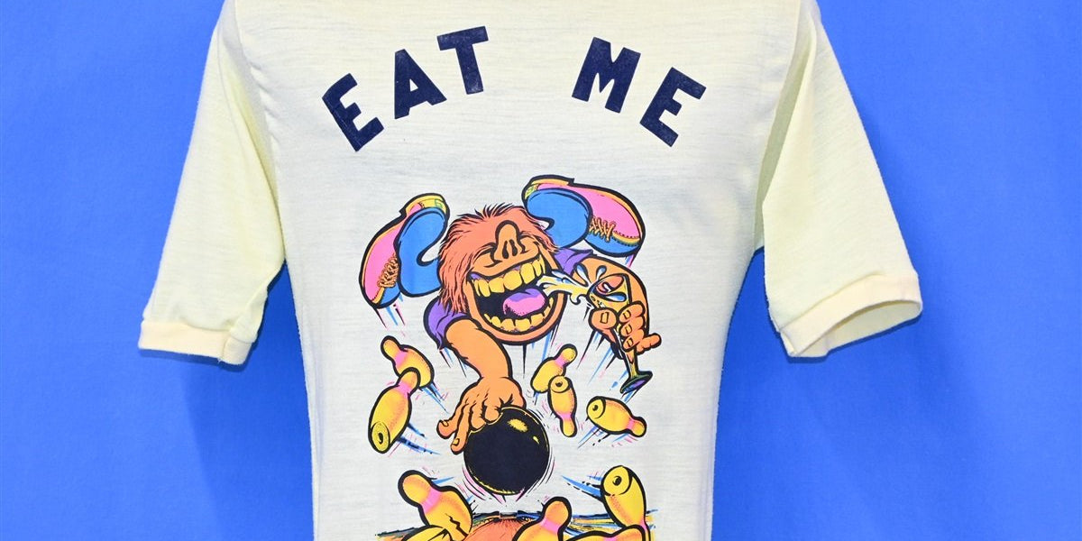 70s Eat Me Bowling Roach Iron On Cartoon t-shirt Small – The 