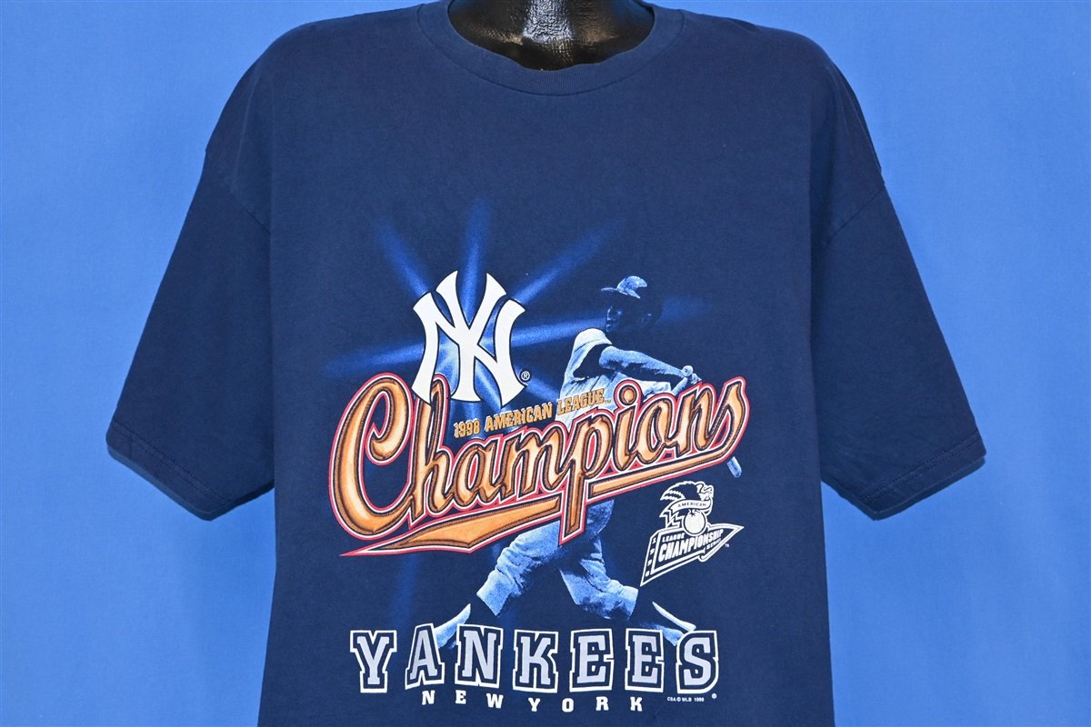 Vintage Blue 1998 New York Yankees Graphic T-shirt XL
