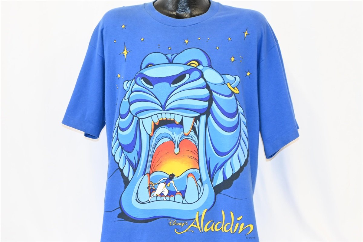 
    90s Disney's Aladdin Cave of Wonders Movie t-shirt Extra Large

    

    

    
      – The Captains Vintage
    
  