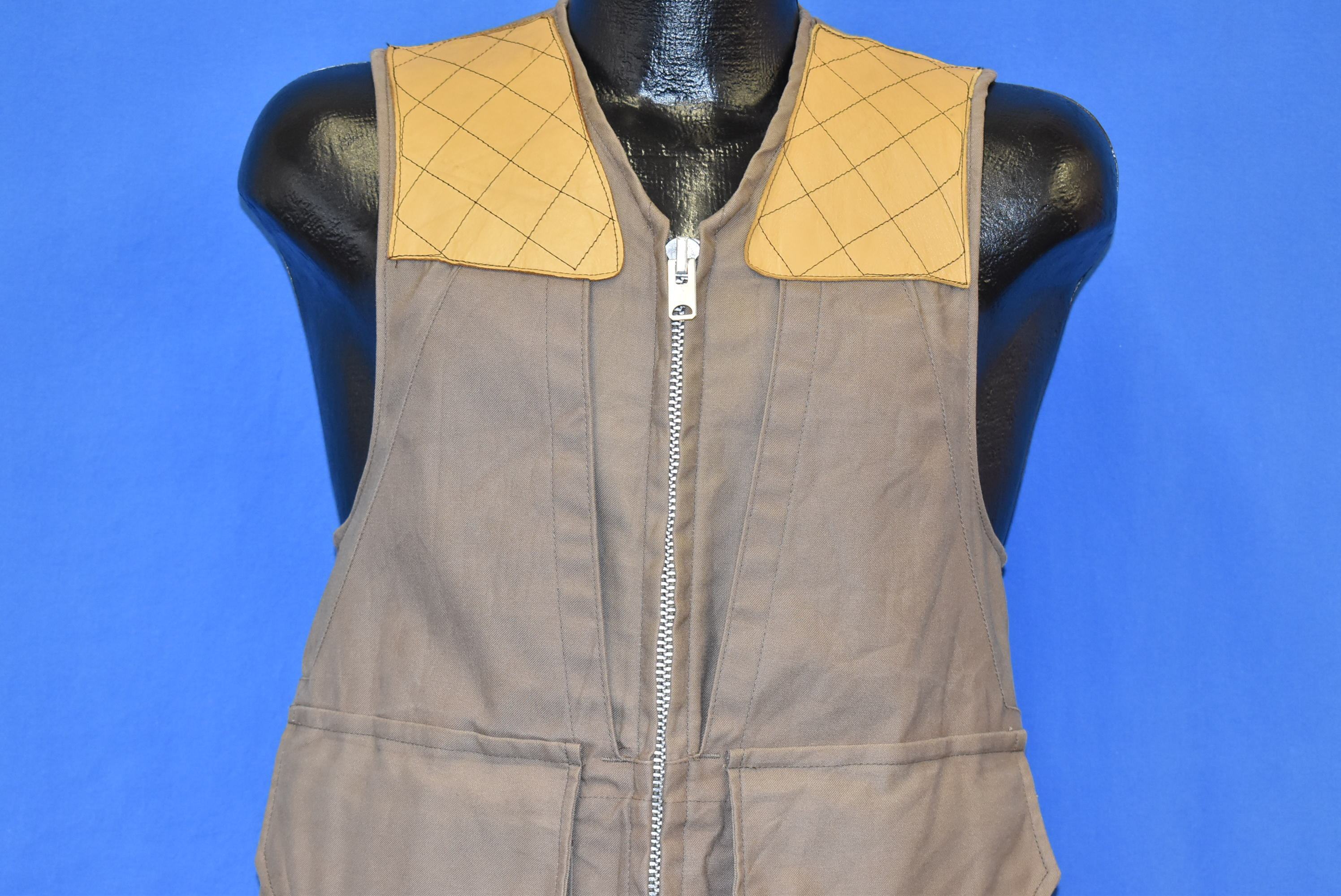 50s 10-X Zipper Front Beige Hunting Vest Small – The Captains Vintage