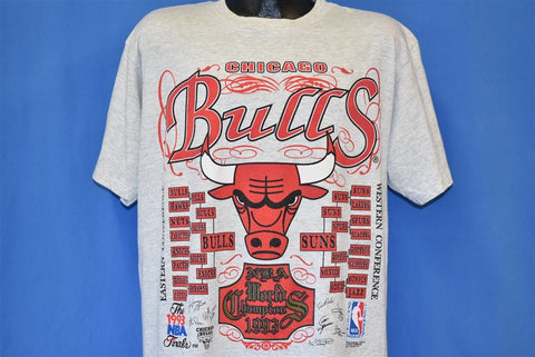 90s Chicago Bulls NBA Roll Up Sleeves Basketball t-shirt Small - The  Captains Vintage