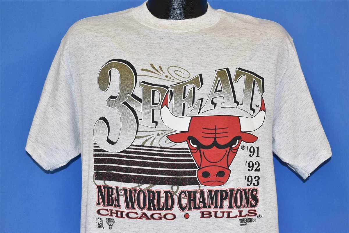 90s Chicago Bulls Three Peat NBA Champs 1991-93 t-shirt Small - The  Captains Vintage