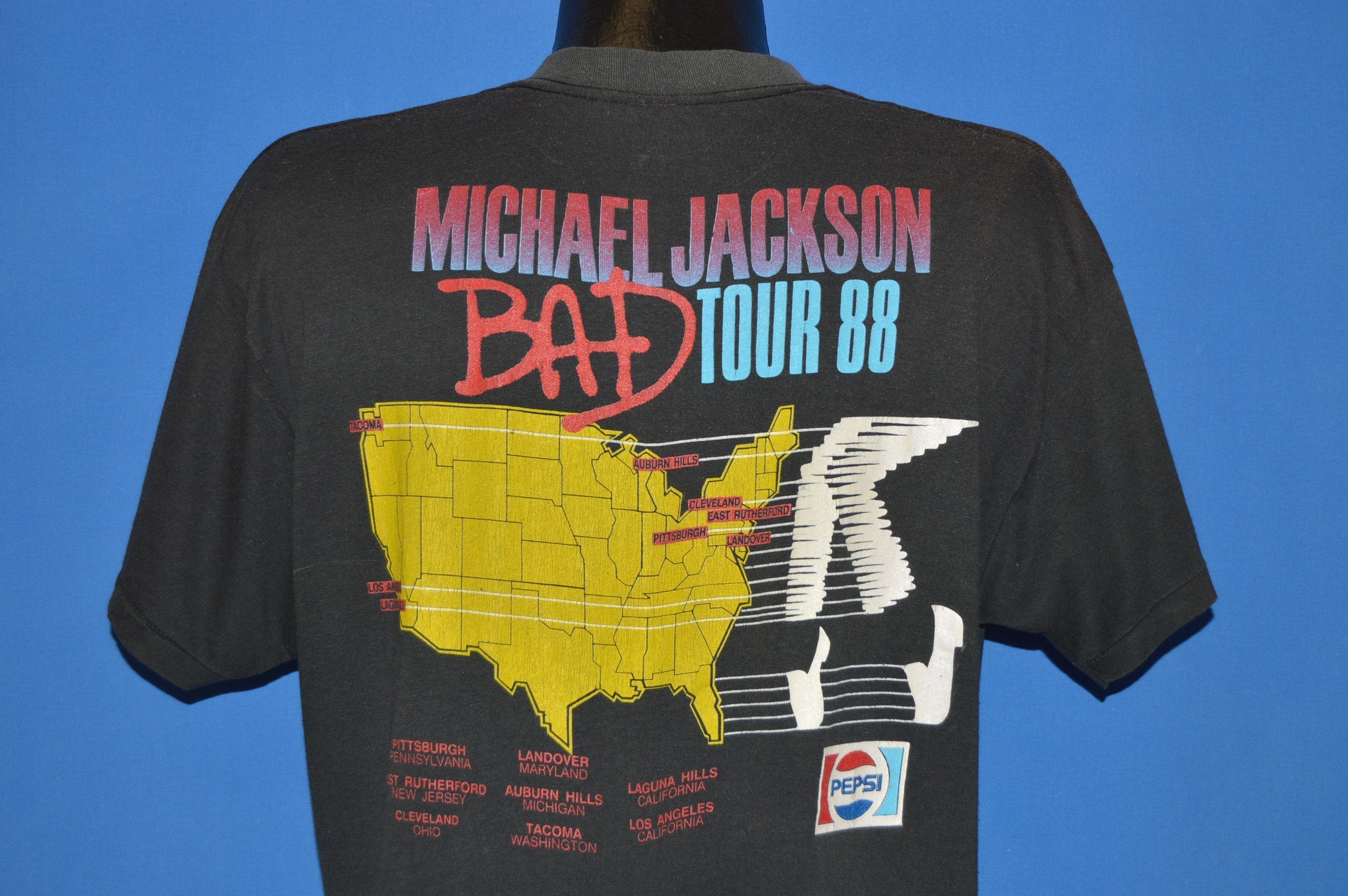 80s Michael Jackson Bad Tour 1988 t-shirt Large - The Captains Vintage